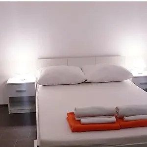 Apartman David 3, Pula